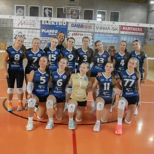 Modré staršie žiačky vstúpili do sezóny víťazne