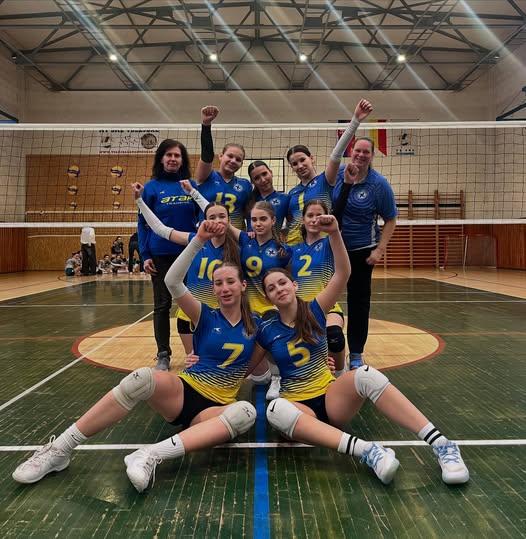Modré mladšie žiačky z Ružomberka so 4 bodmi