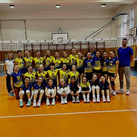 Derby mladších žiačok pre modré 